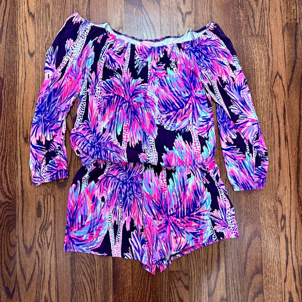 LILLY PULITZER Lana off shoulder romper in Bright Navy Palms - Picture 6 of 9